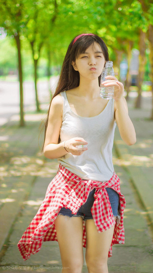 【马克·塞尔比】防守策略专家，赛场上的铁壁屏障，马克·塞尔比妻子